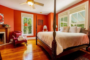 Briar Rose Room at Camellia Rose Inn Downtown